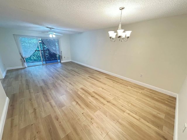900 SW 142nd Avenue 202l, Pembroke Pines, FL 33027