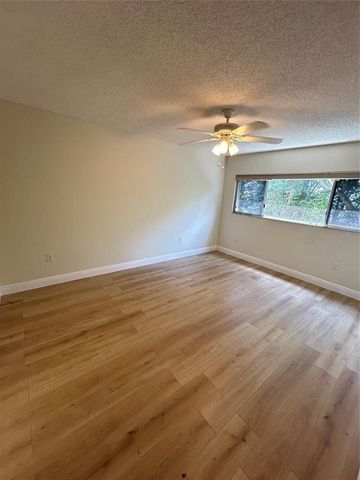 900 SW 142nd Avenue 202l, Pembroke Pines, FL 33027