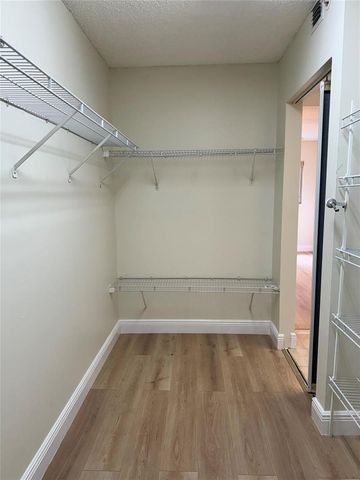 900 SW 142nd Avenue 202l, Pembroke Pines, FL 33027