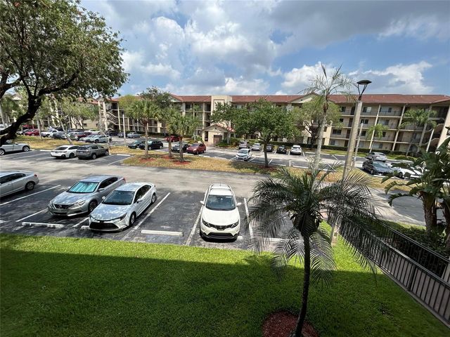 900 SW 142nd Avenue 202l, Pembroke Pines, FL 33027