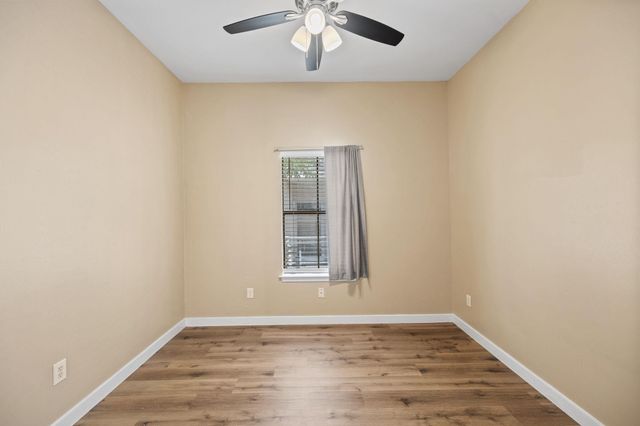 712 GRAHAM PL 302, Austin, TX 78705