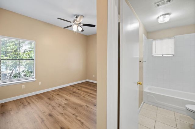 712 GRAHAM PL 302, Austin, TX 78705