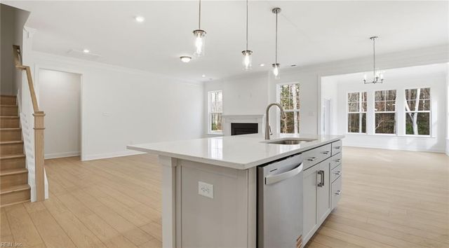 1126 Wharf Hill DR, Smithfield, VA 23430