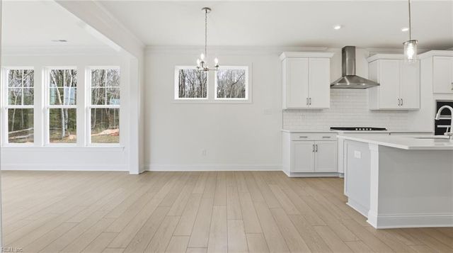 1126 Wharf Hill DR, Smithfield, VA 23430