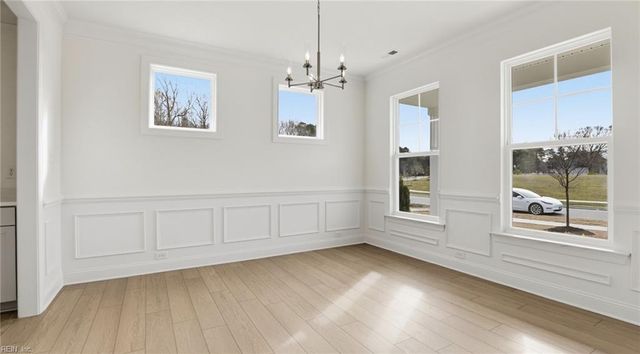 1126 Wharf Hill DR, Smithfield, VA 23430