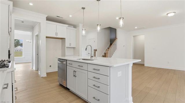 1126 Wharf Hill DR, Smithfield, VA 23430