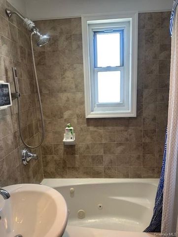 234-24 131 Avenue Upper, Rosedale, NY 11422