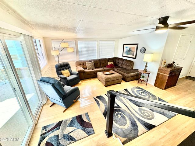 111 S GREENFIELD Road 589, Mesa, AZ 85206