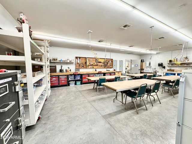 111 S GREENFIELD Road 589, Mesa, AZ 85206