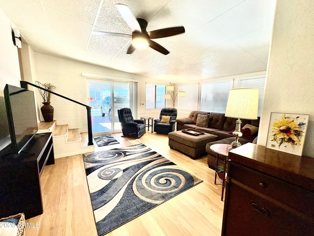 111 S GREENFIELD Road 589, Mesa, AZ 85206