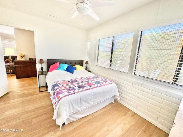 111 S GREENFIELD Road 589, Mesa, AZ 85206