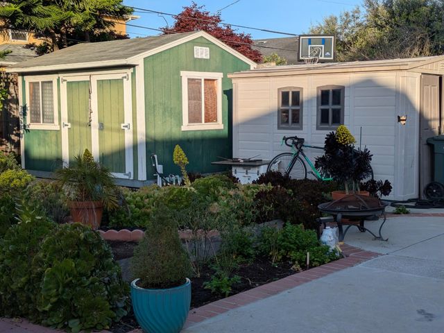 3726 Martin Drive, San Mateo, CA 94403