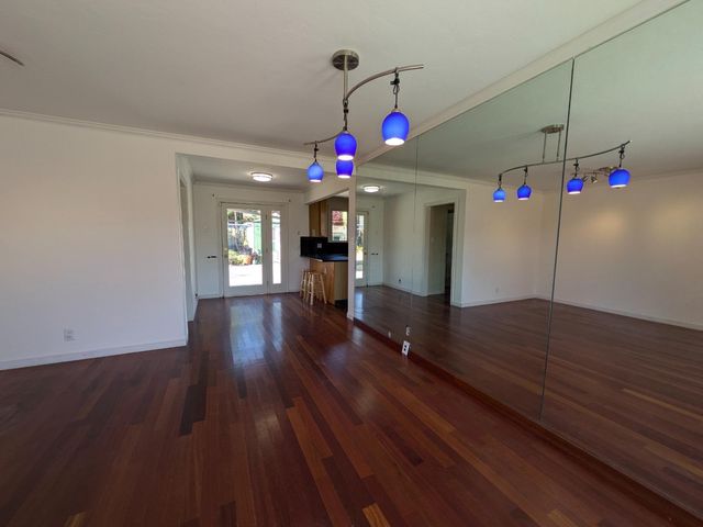 3726 Martin Drive, San Mateo, CA 94403