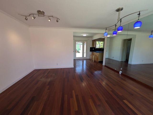 3726 Martin Drive, San Mateo, CA 94403