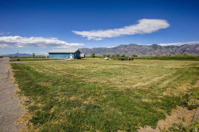 5245 W 4000 N, Corinne, UT 84307