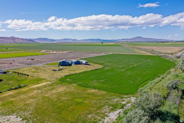 5245 W 4000 N, Corinne, UT 84307