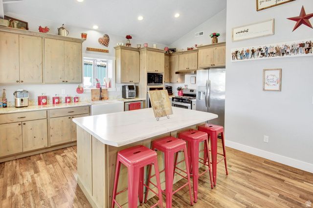 5245 W 4000 N, Corinne, UT 84307
