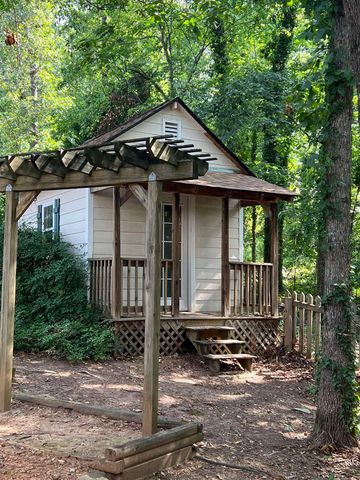 700 Cirrus Court, Peachtree City, GA 30269