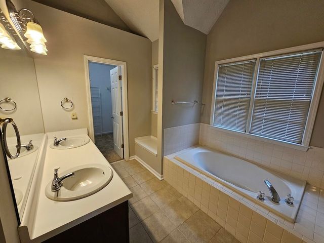 700 Cirrus Court, Peachtree City, GA 30269