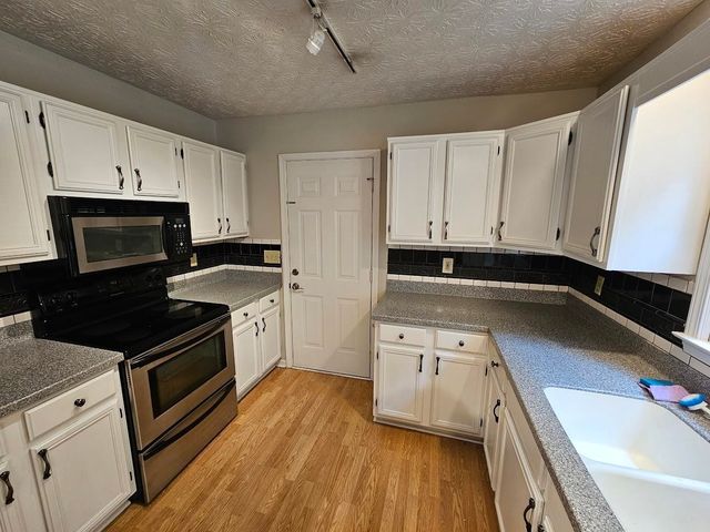 700 Cirrus Court, Peachtree City, GA 30269