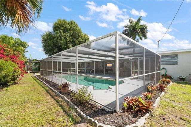 162 Brooks RD, North Fort Myers, FL 33917