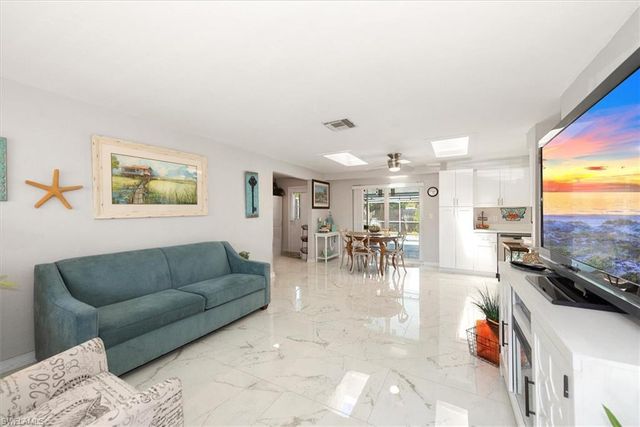 162 Brooks RD, North Fort Myers, FL 33917