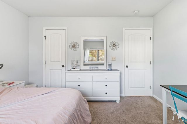 5102 Bramblewood Drive, Manhattan, KS 66503