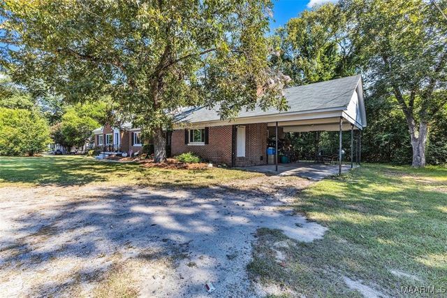 278 Kowaliga Road, Eclectic, AL 36024