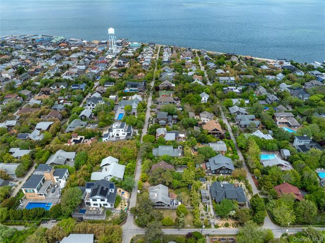 40 Atlantic Avenue, Seaview, NY 11770