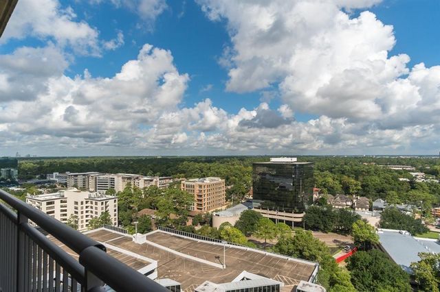 7 Riverway 1201, Houston, TX 77056