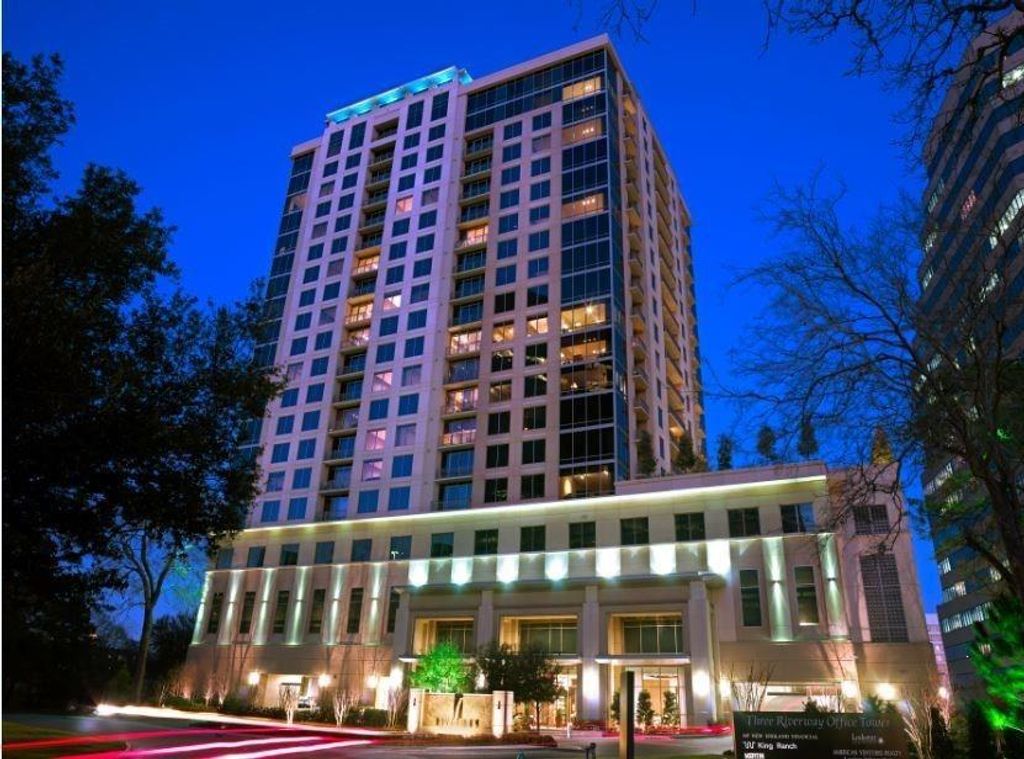 7 Riverway 1201, Houston, TX 77056