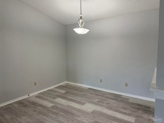2299 Scenic Hwy Q-8, Pensacola, FL 32503
