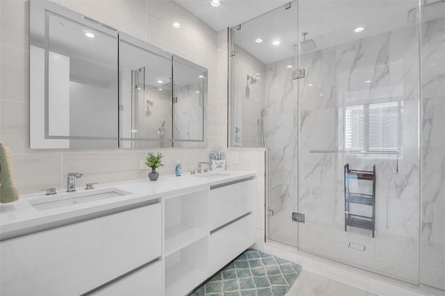 400 CENTRAL AVENUE 1204, St Petersburg, FL 33701