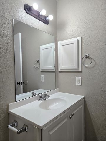 24015 Farm Hill Road, Spring, TX 77373