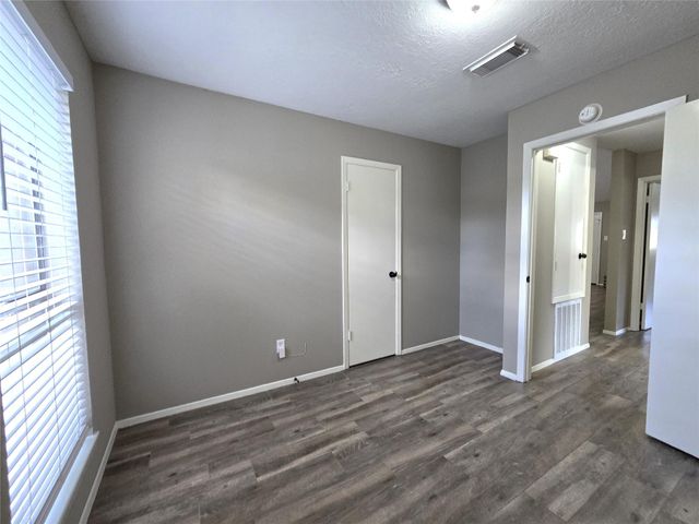 24015 Farm Hill Road, Spring, TX 77373