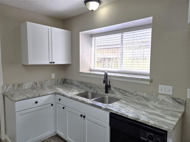 24015 Farm Hill Road, Spring, TX 77373