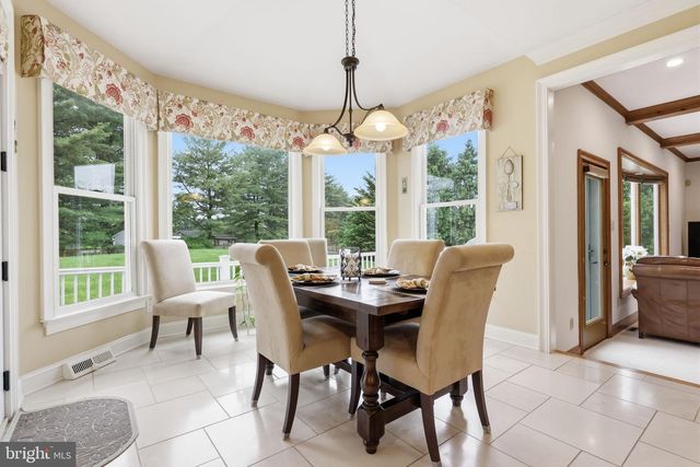 324 RIDGE AVE, Newtown, PA 18940