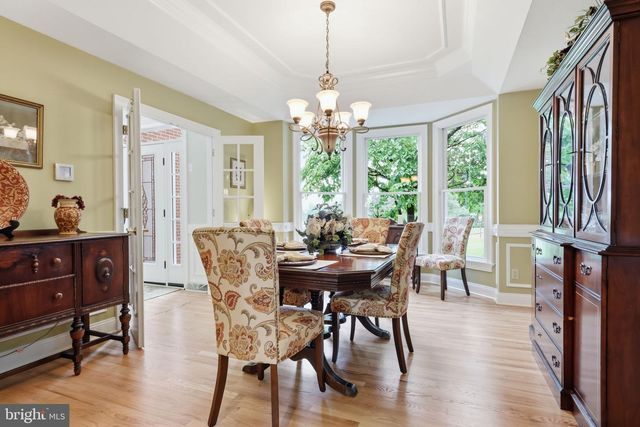 324 RIDGE AVE, Newtown, PA 18940