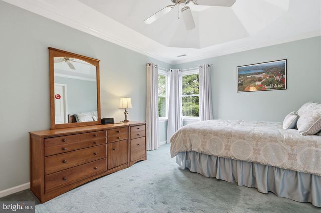 324 RIDGE AVE, Newtown, PA 18940