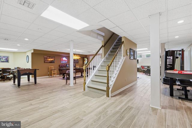 324 RIDGE AVE, Newtown, PA 18940