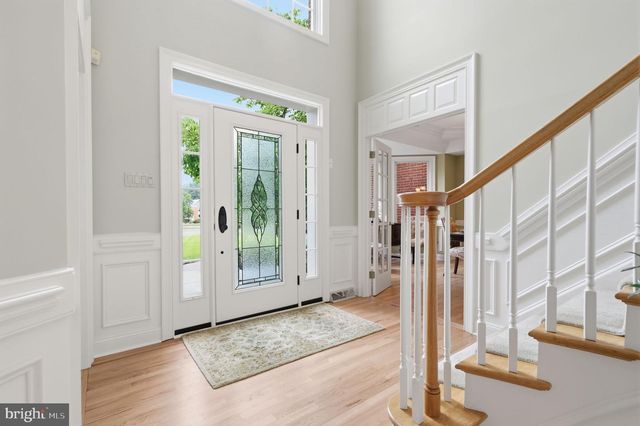 324 RIDGE AVE, Newtown, PA 18940
