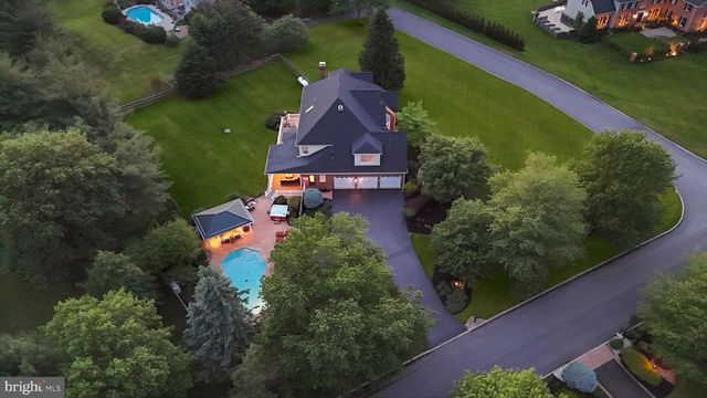 324 RIDGE AVE, Newtown, PA 18940