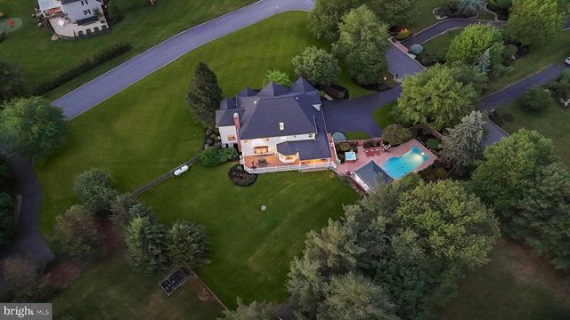 324 RIDGE AVE, Newtown, PA 18940