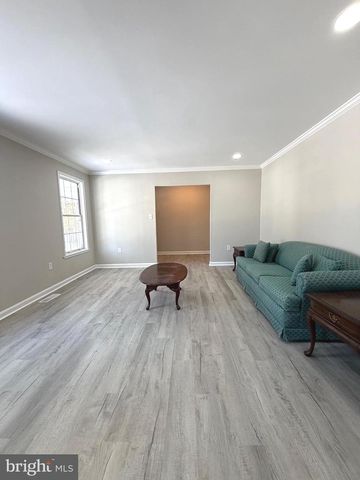 12926 COUPLES PL, Waldorf, MD 20601