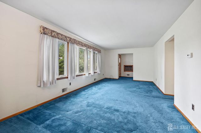 64 Berkley Avenue, Colonia, NJ 07067