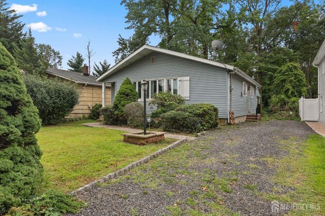 64 Berkley Avenue, Colonia, NJ 07067