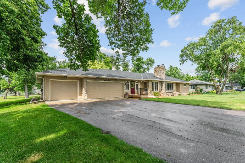 719 Park Avenue, Hamburg, MN 55339 — photo 4