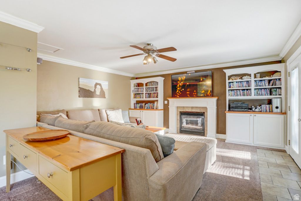 8044 S BOYSENBERRY DR, Sandy, UT 84093 — photo 4