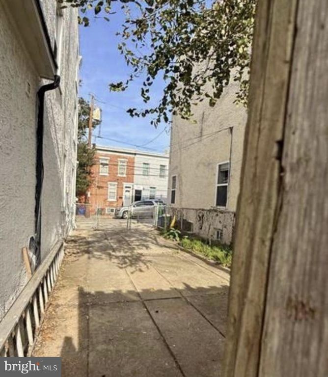 193 DUPONT ST, Philadelphia, PA 19127 — photo 4