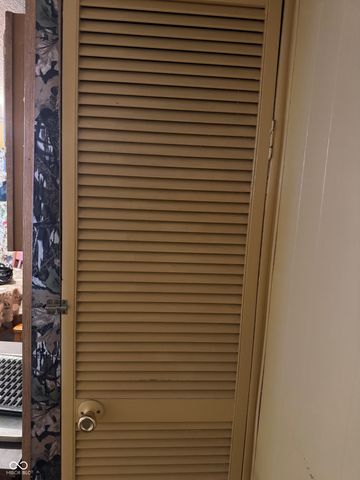 6149 S Kats Place, Terre Haute, IN 47802